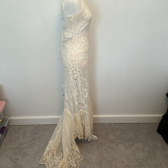 SPELL Casablanca Halter Gown in Off White - Picture 12 of 14